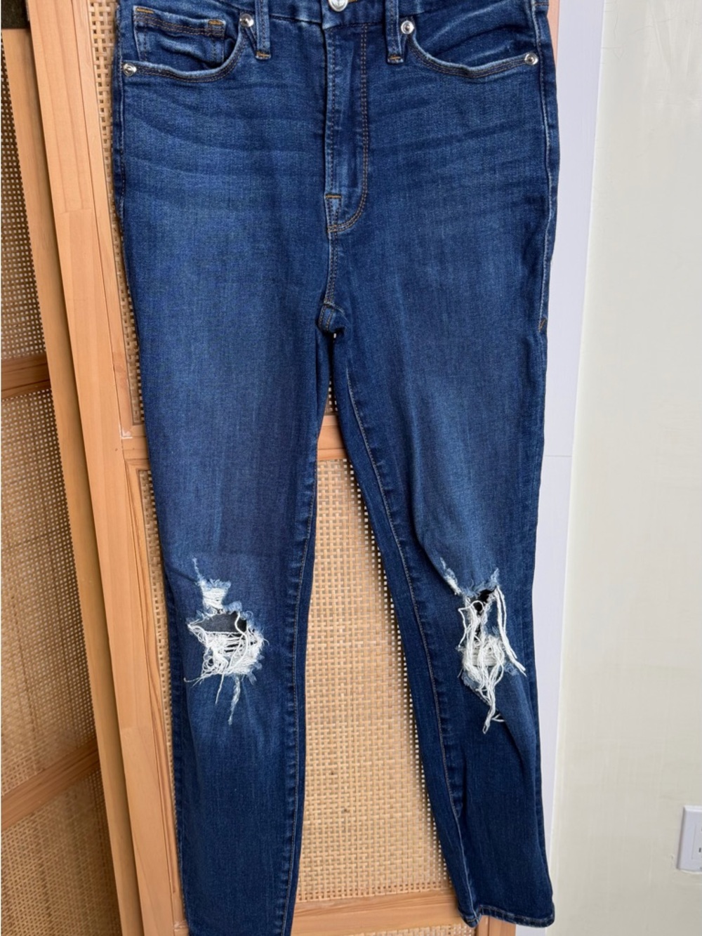 Good American Dark Blue Ripped High-Rise Skinny Jeans